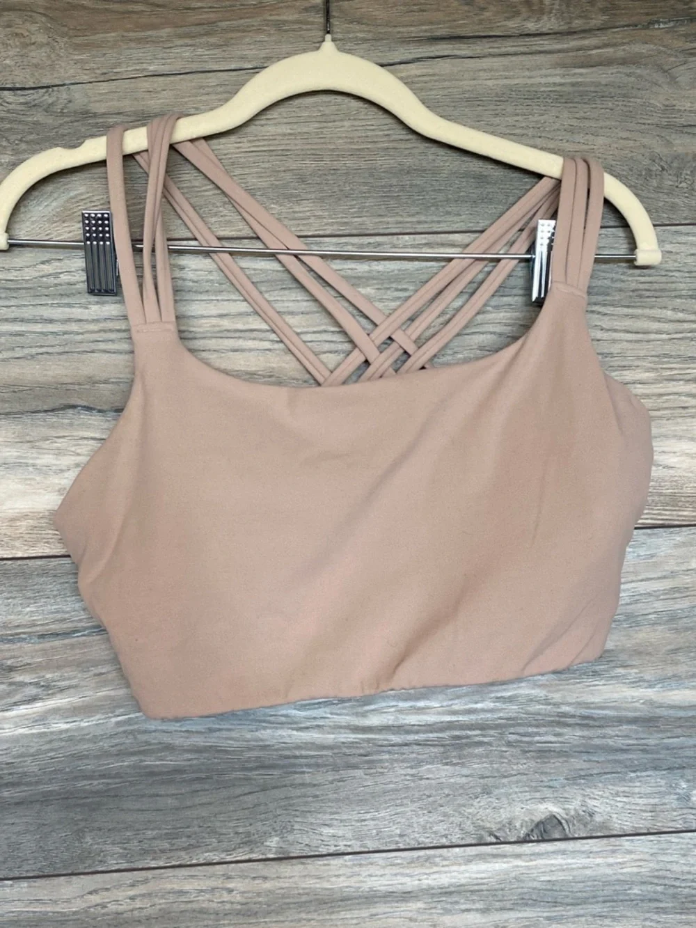 Athleta Strappy Seamless Sports Bra in Nude Pink